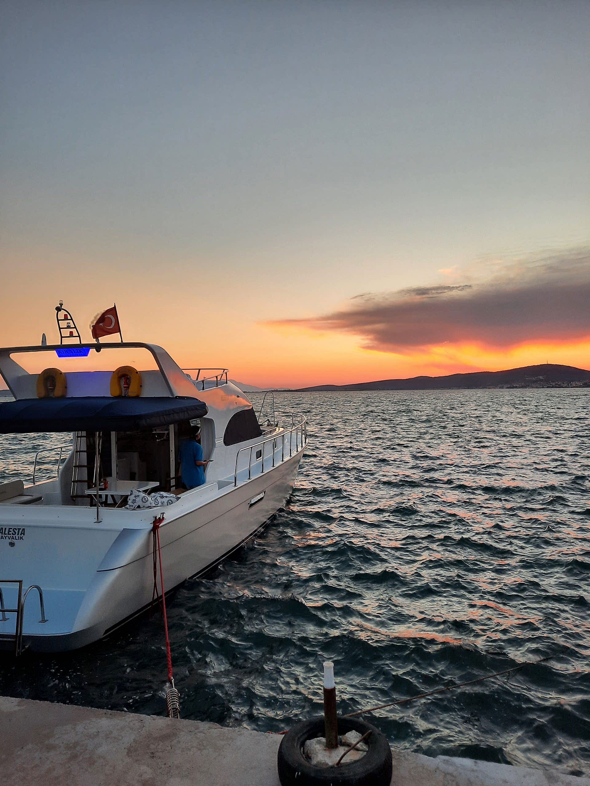 ozel kutlamalar1 scaled